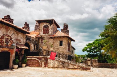 Antik köy Altos de Chavon - Dominik Cumhuriyeti yeniden sömürge kasaba. Casa de Campo, La Romana, Dominik Cumhuriyeti. Meslek ve seyahat. tropikal tatil beldesi