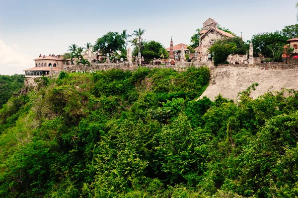 Старовинного села Altos de Chavon - колоніальний місто реконструювали в Домініканській Республіці. Каса де Кампо, Ла-Романа, Домініканська Республіка. — стокове фото