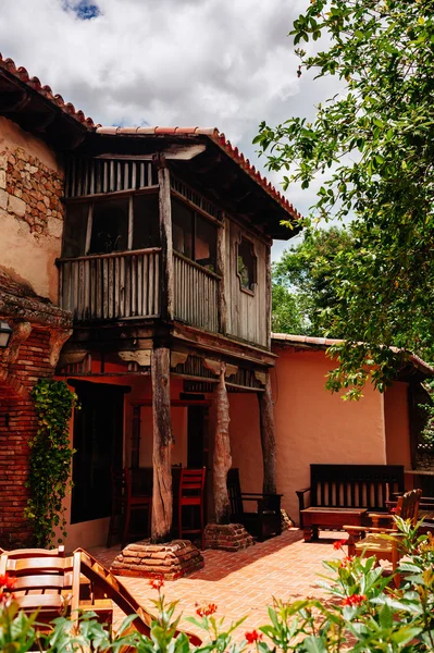 Ancient village Altos de Chavon - Colonial town reconstructed in Dominican Republic. Casa de Campo, La Romana, Dominican Republic. Vocation and travel. tropical seaside resort — Stock Photo, Image