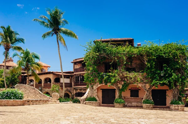 Ancient village Altos de Chavon - Colonial town reconstructed in Dominican Republic. Casa de Campo, La Romana, Dominican Republic. Ponderosa-style, tropical seaside resort — Stock Photo, Image