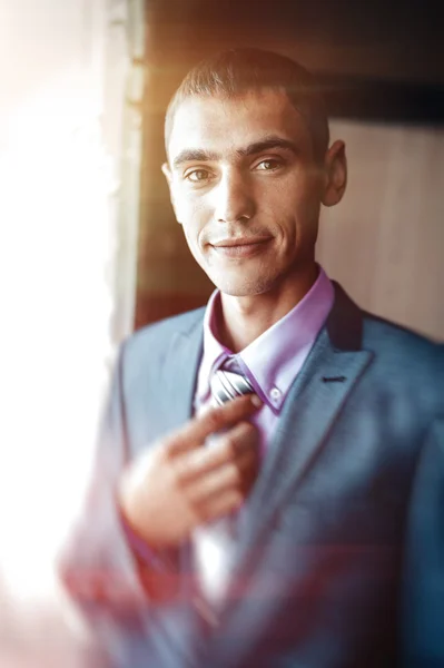 Best man getting ready for a special day — Stock Photo, Image