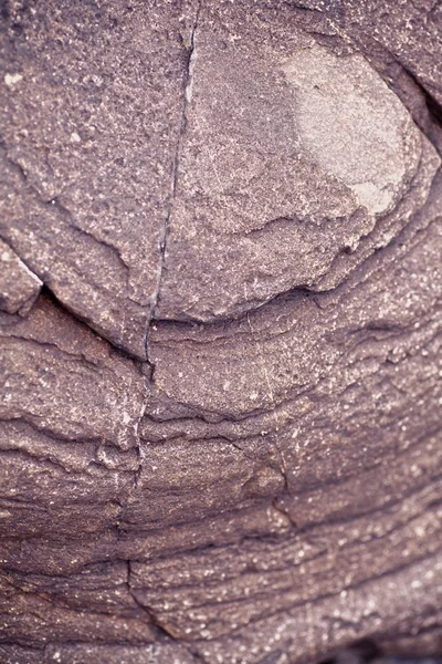 Superfície de rocha com fissuras — Fotografia de Stock