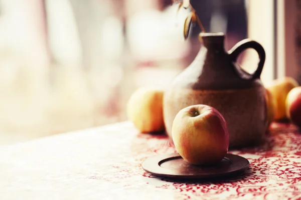 Raw ripe apples — Stock Photo, Image