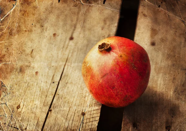 Beautiful pomegranate fruit — Stock Photo, Image