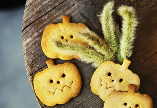 Halloween zelfgemaakte ontbijtkoek cookies — Stockfoto