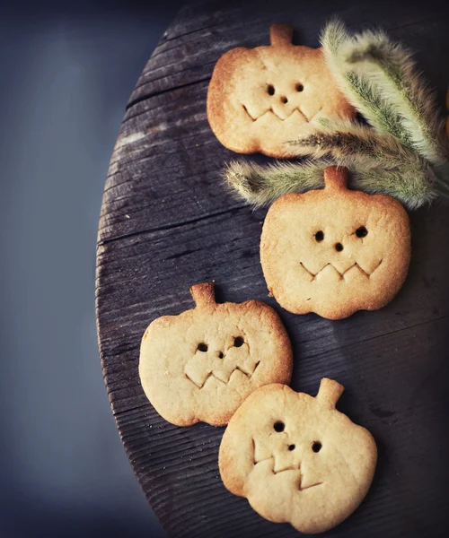 Halloween homemade gingerbread cookies — Stock Photo, Image