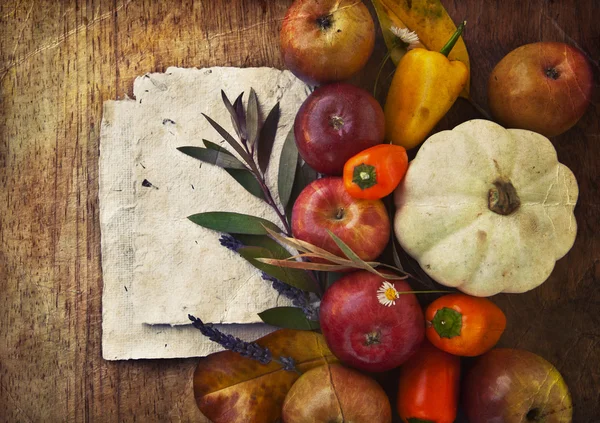 Fruits et légumes de saison — Photo