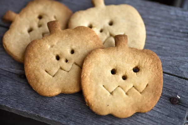 Halloween zelfgemaakte ontbijtkoek cookies — Stockfoto