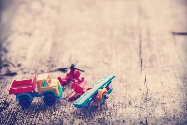 Винтажные красочные игрушки — стоковое фото