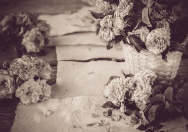 Gül ahşap masa raporları ile