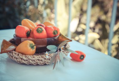 biber kase, sarı sonbahar yaprakları