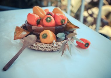 sepet içinde biber ile teması düşmek