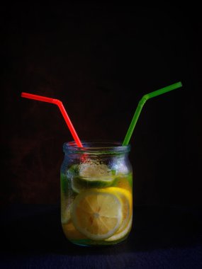 Limonata limon kireç bankada