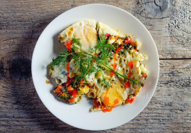 çırpılmış yumurta ağaç