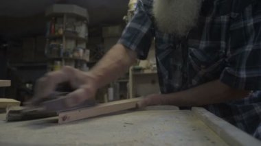 Yaşlı adam erkek marangoz