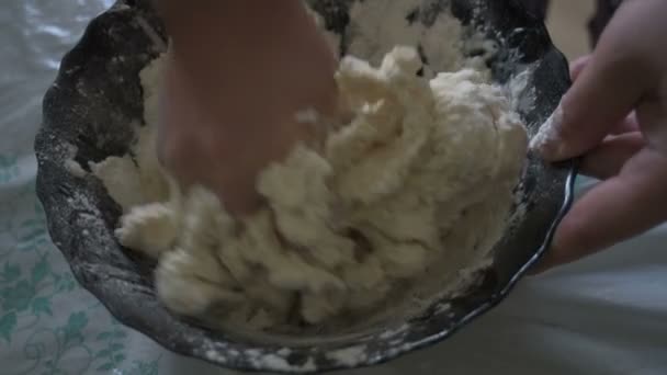 Man prepares dough — Stok Video