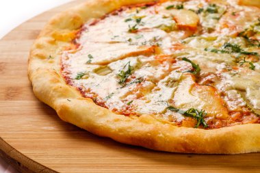 lezzetli fırında pizza