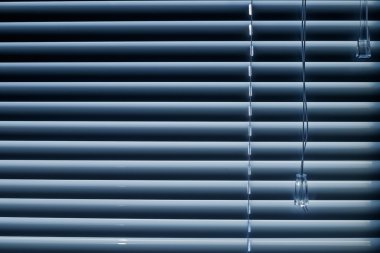 Penceredeki panjurlar