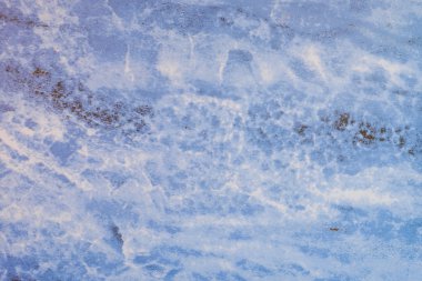 açık renkli taş晴れた日の間に石のパブリックビューイング タワー