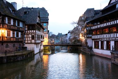 Strazburg, alsace bölgesi, Fransa hystorical bölümünde Ortaçağ cityscape