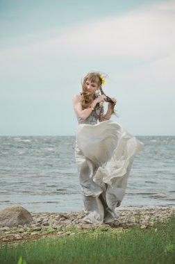 kadın besleyicisini tükürük