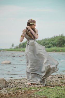 kadın besleyicisini tükürük