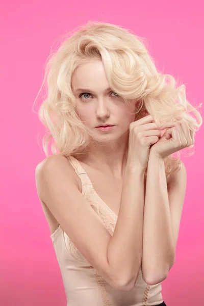 Mooie blonde — Stockfoto