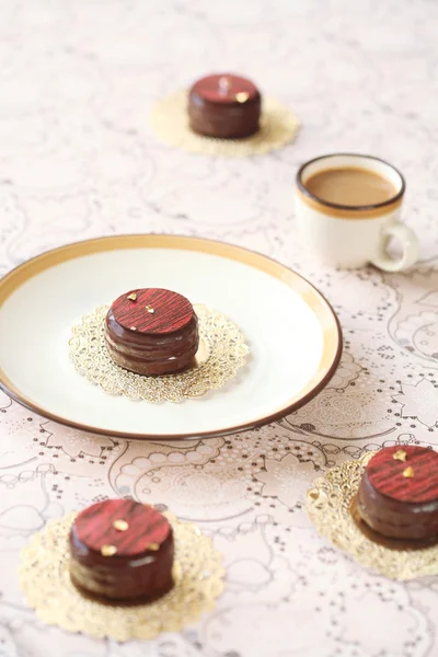 Chocorons - Macarons glazed in chocolate — Stock Photo, Image