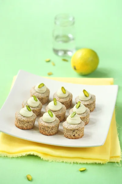 Pistachio Lime Mini Cupcakes — Stock fotografie