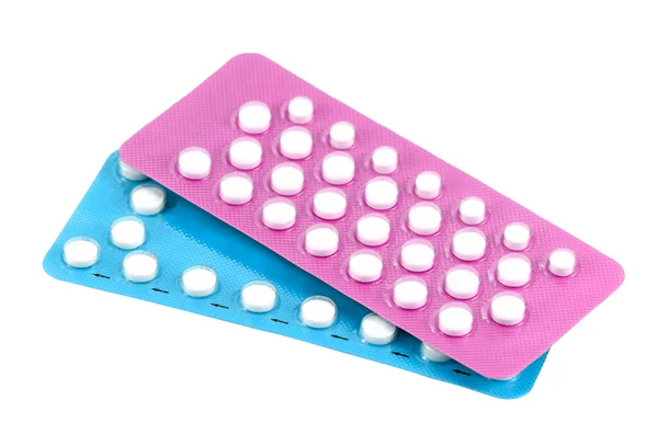 Пероральні протизаплідні таблетки ізольовані на білому тлі . — стокове фото
