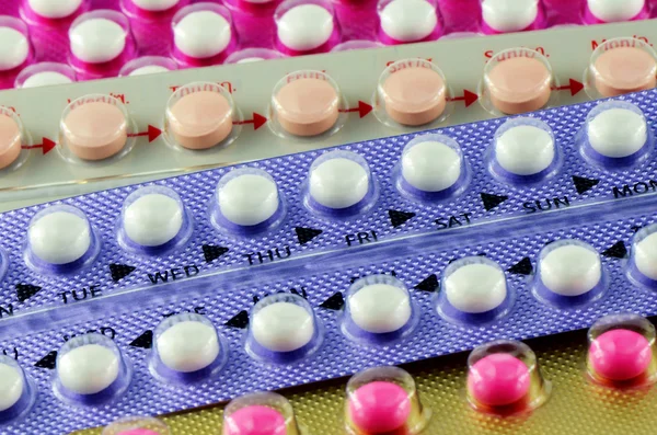 Colorful oral contraceptive pill. — Stock Photo, Image