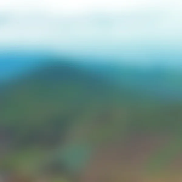 Verschwommener Hintergrund des hellen Himmels auf der Bergspitze bei Tageslicht. verschwommenes Blau und Grün der Natur Hintergrund. — Stockfoto