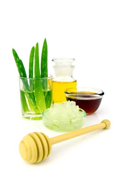 Aloe vera hair and facial treatment recipe. — Stock Photo, Image