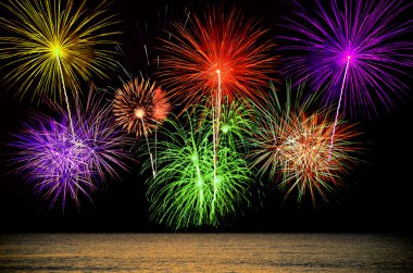 Wat Phra Kaeo, Bangkok, Tayland, Thailand, havai fişek kutlama.