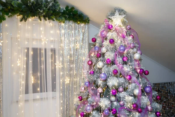 Christmas New Year Tree Decorated Purple Baubles Shiny Star Top — Stock Photo, Image