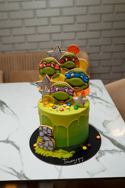 Izmail Ucrania Noviembre 2020 Torta Cumpleaños Con Tortugas Ninja Mutantes — Foto de Stock