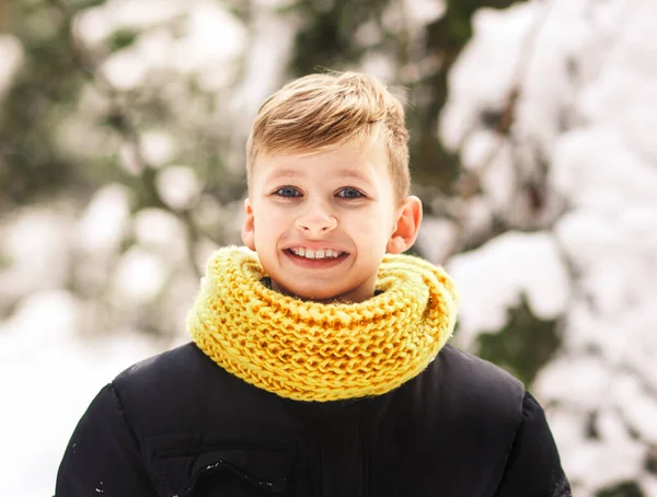 Portrait Teenage Boy Winter Forest Hat Colour 2021 — Stock Photo, Image