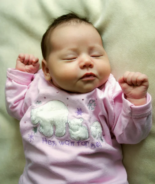 Bebé en la cuna —  Fotos de Stock
