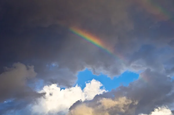 Arco iris después de la tormenta Fotos de stock