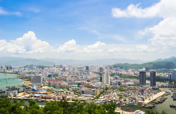 Sanya city, Hainan tartományban, Kína áttekintése — Stock Fotó