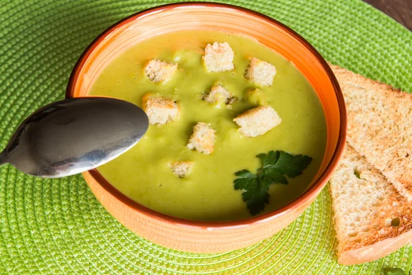 Pea soup-puree — Stock Photo, Image