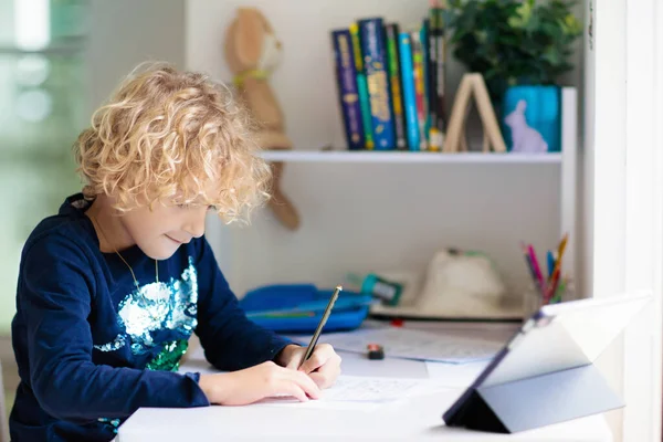 Aprendizaje Remoto Línea Niños Escuela Con Computadora Que Tienen Video — Foto de Stock