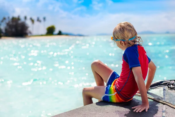 Kids Jump Sea Yacht Vacation Child Exotic Tropical Island Crystal — Stock Photo, Image