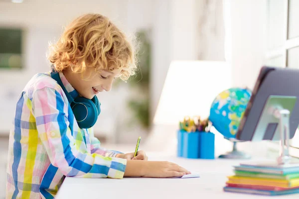 Aprendizaje Remoto Línea Niños Escuela Con Computadora Que Tienen Video — Foto de Stock