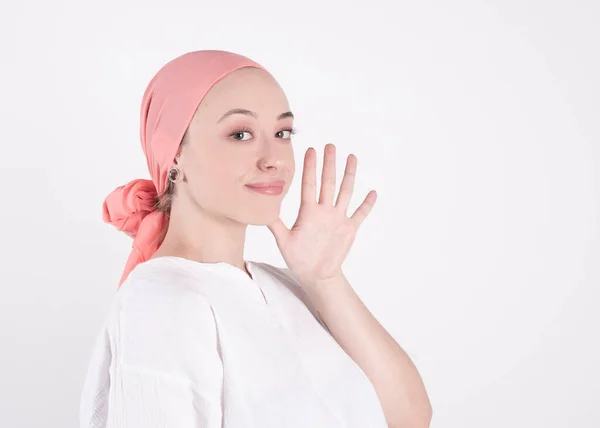 Woman Cancer Happy Fighter Positive White Background — Stock Photo, Image