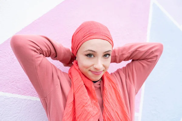 Kanserden daha güçlü cesur bir kadın