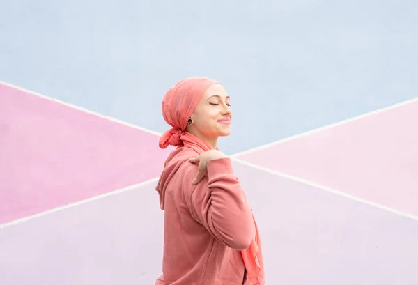 Yaşam kanseri için savaşan bir kadın.