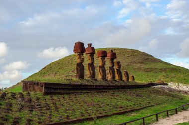 Heykeller Isla de Pascua üzerinde. Rapa Nui. Paskalya Adası