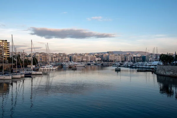 Panoramisch Uitzicht Psalimani Marina Zeas Piraeus Griekenland Stockafbeelding