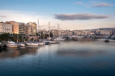 Psalimani, Marina Zeas, Pire, Yunanistan 'ın panoramik manzarası
